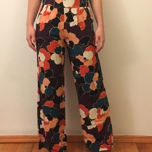 BCBG Floral Elastic Flare Pants